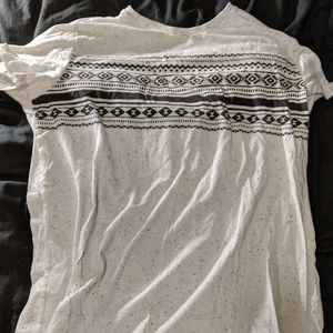 Pattern t-shirt